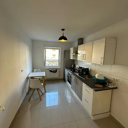 아파트 Amiadi-apartments-mun1r *